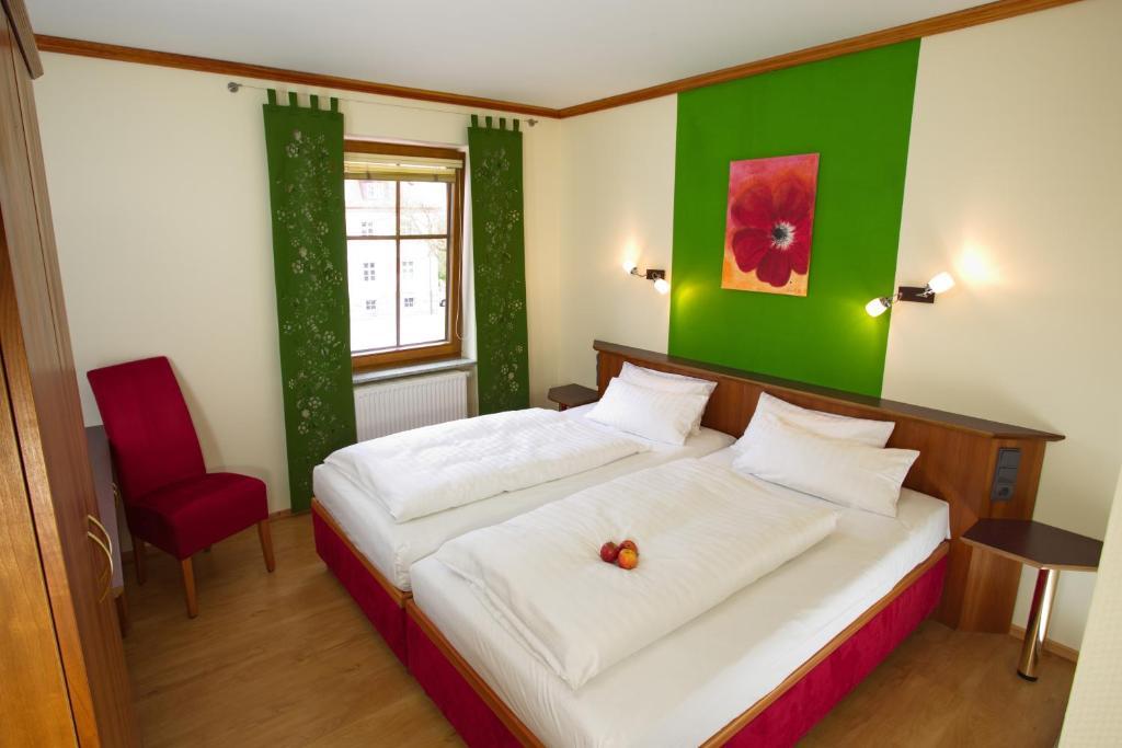 Hotel Deutsches Haus 3*